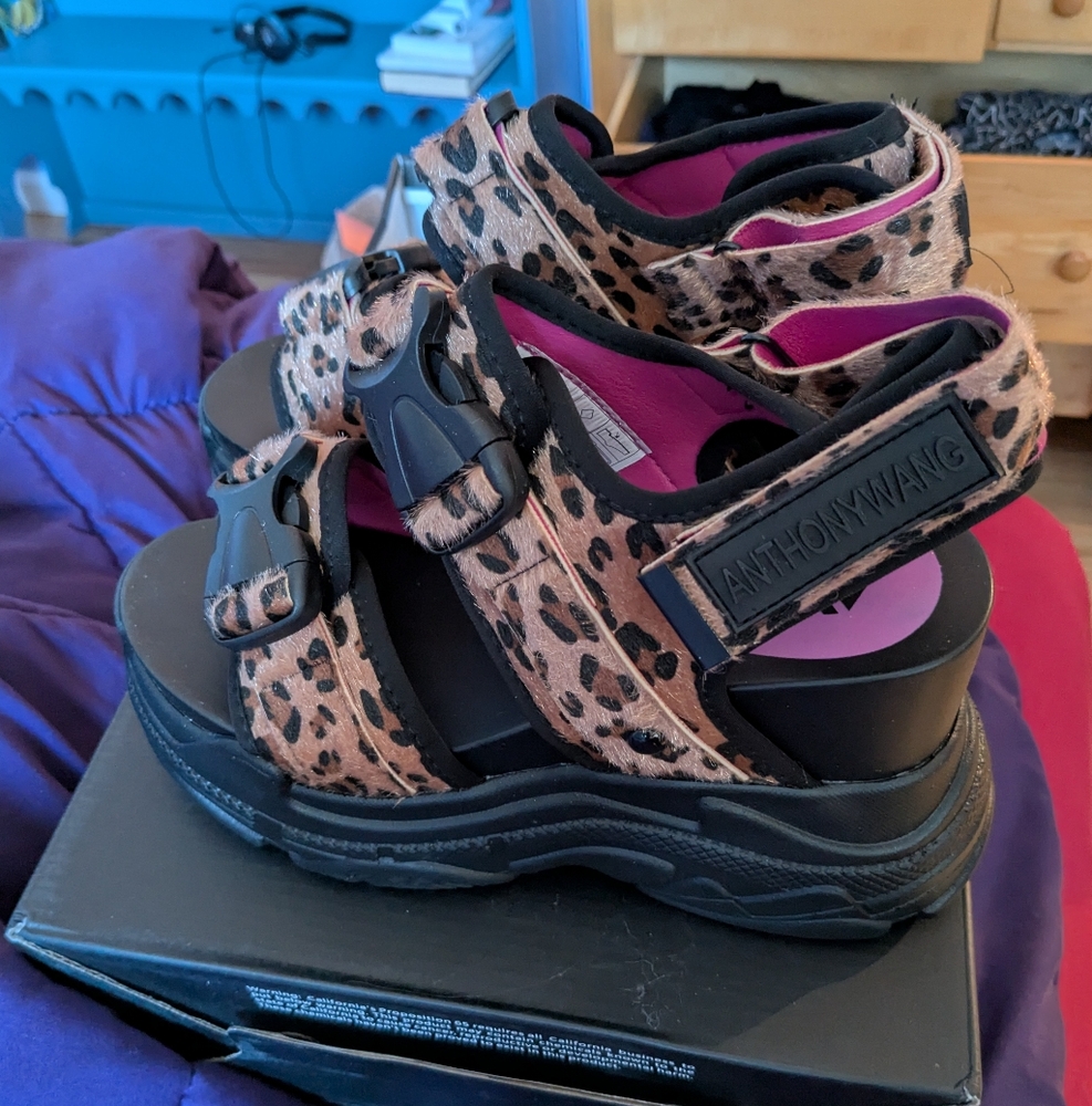 Anthony Wang 7.5 Sandals Never Worn Outside New W Box